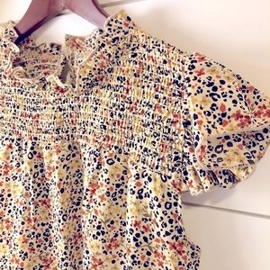 💕Made With Love Floral and Leopard Boutique Ruffle Sleeve